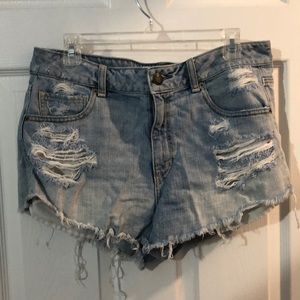 AMERICAN EAGLE OUTFITTERS | Cutoff Shorts